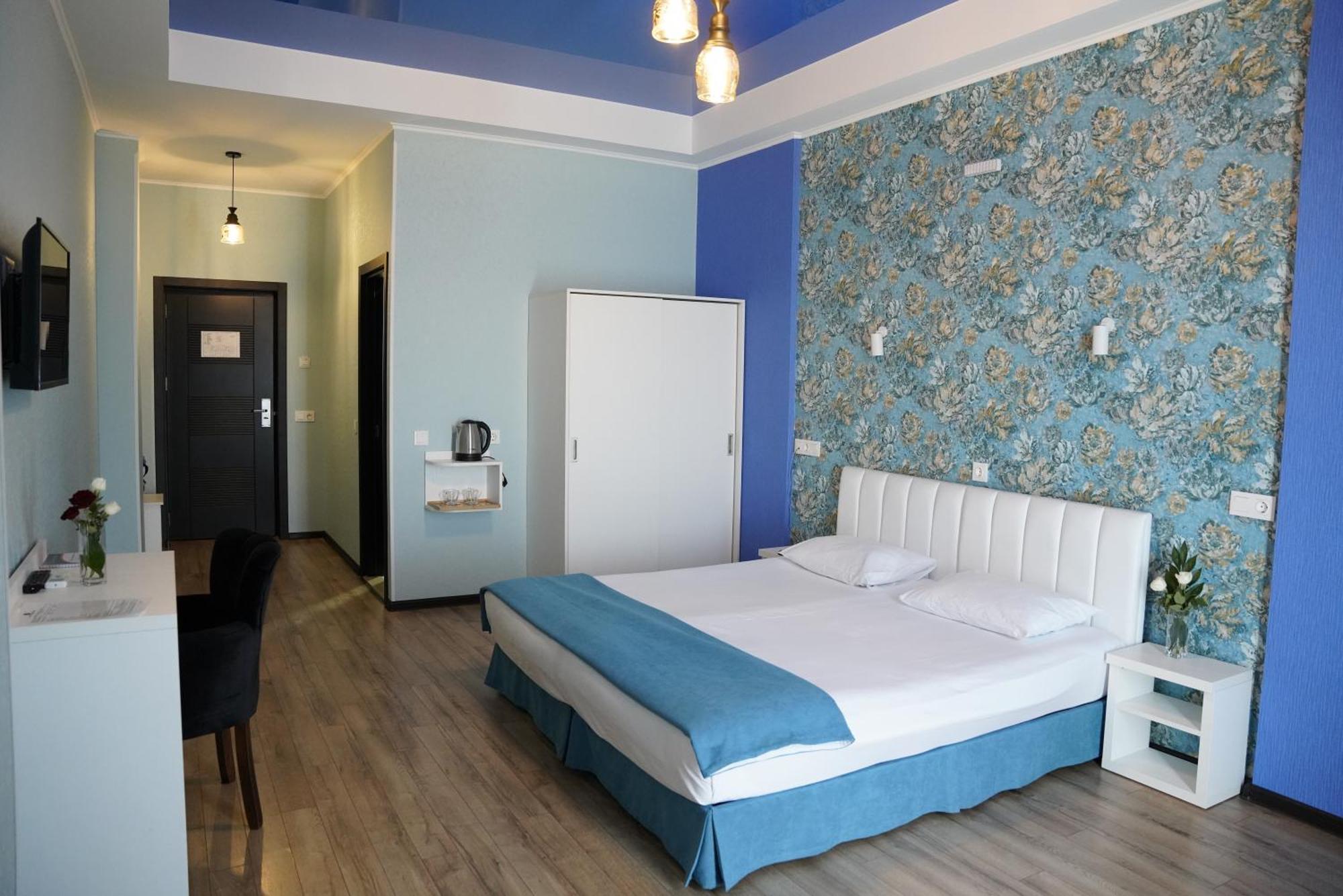 Hotel Panoramic Kutaisi Exterior photo
